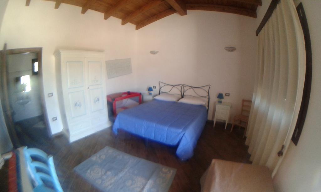 Agriturismo Locoe Oliena Buitenkant foto