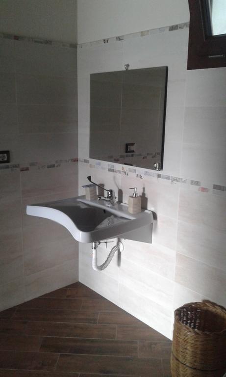 Agriturismo Locoe Oliena Buitenkant foto
